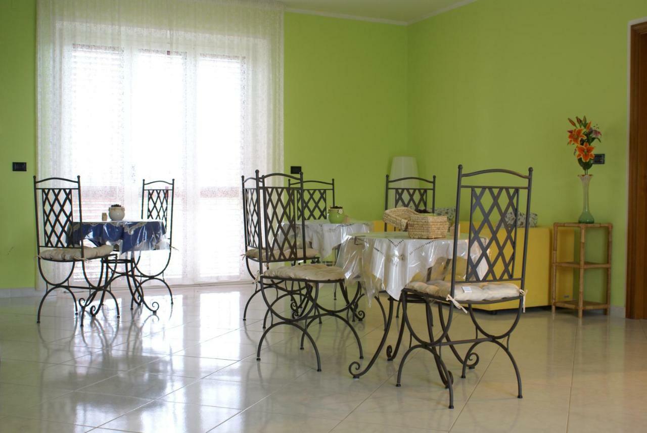 Bed and Breakfast People Castorano Экстерьер фото